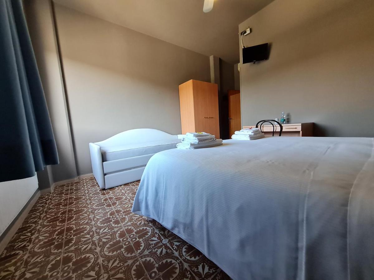 Hotel La Pace Paganico  Buitenkant foto