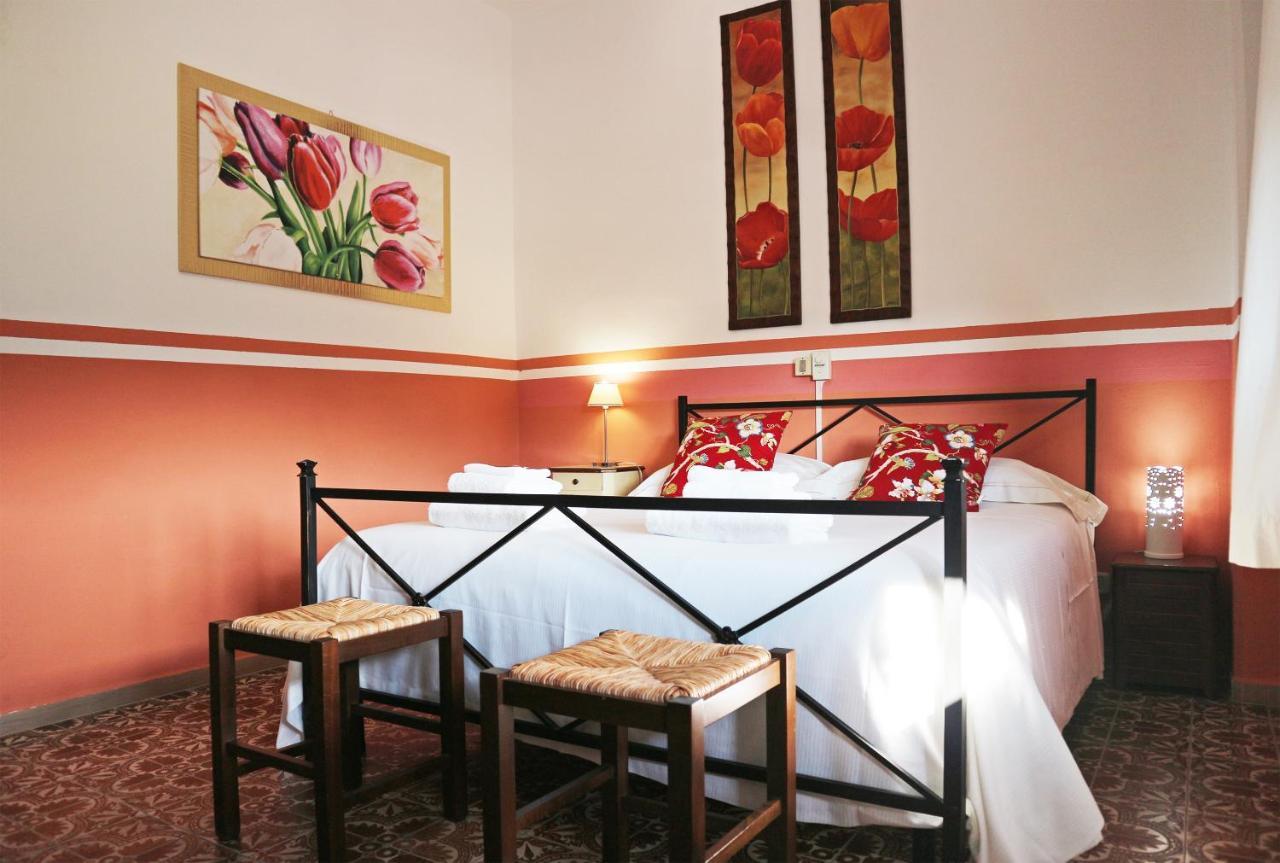 Hotel La Pace Paganico  Buitenkant foto