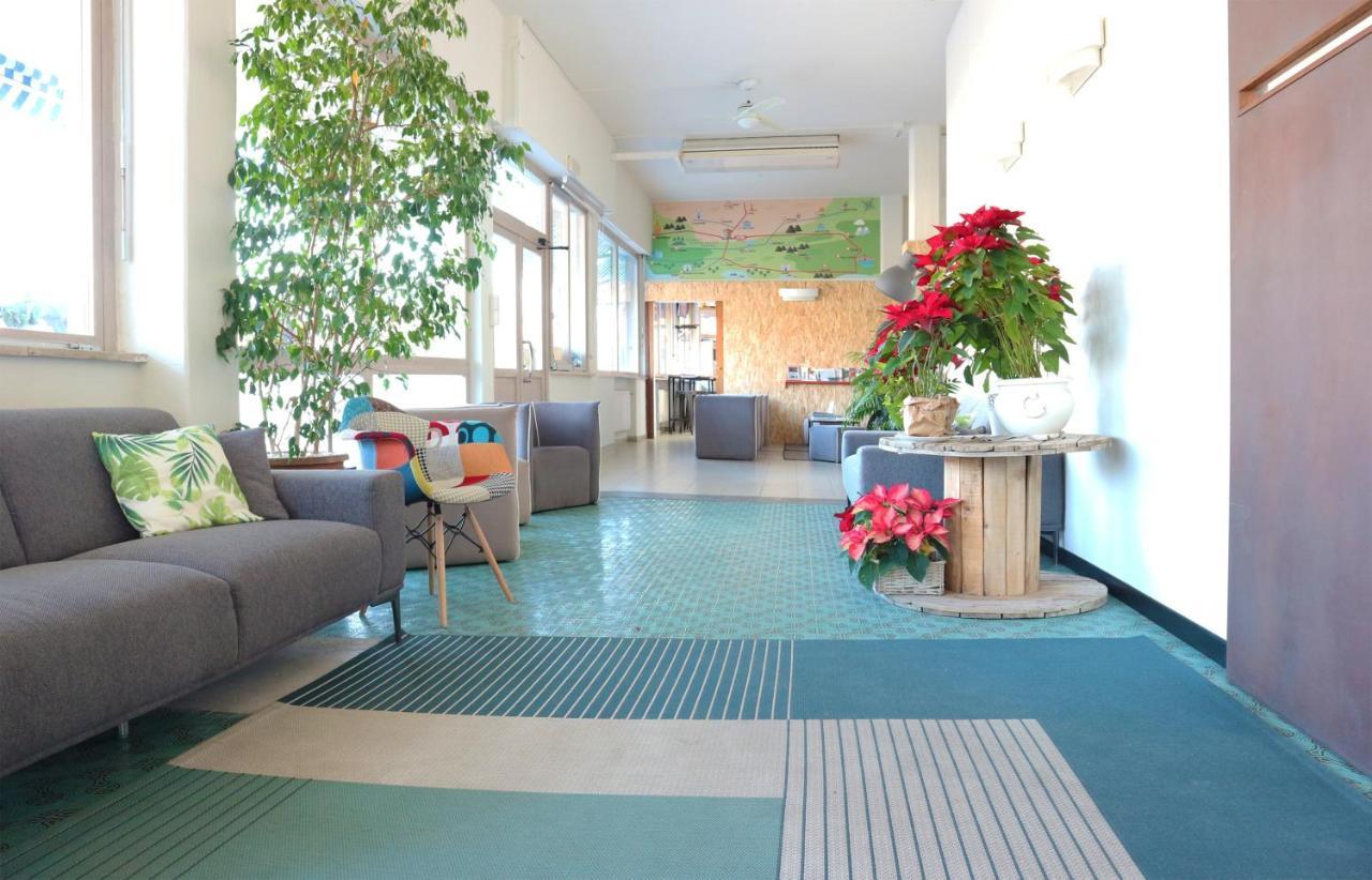 Hotel La Pace Paganico  Buitenkant foto